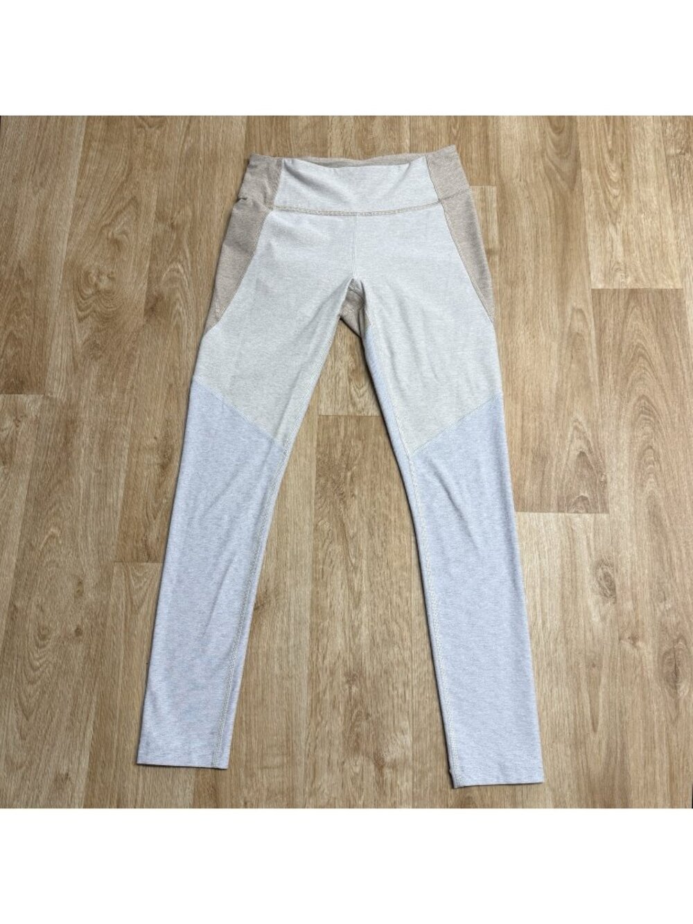 OUTDOOR VOICES LEGGINGS COLORBLOCK NEUTRAL STRETCH ATHLETIC CASUAL WOMENS S